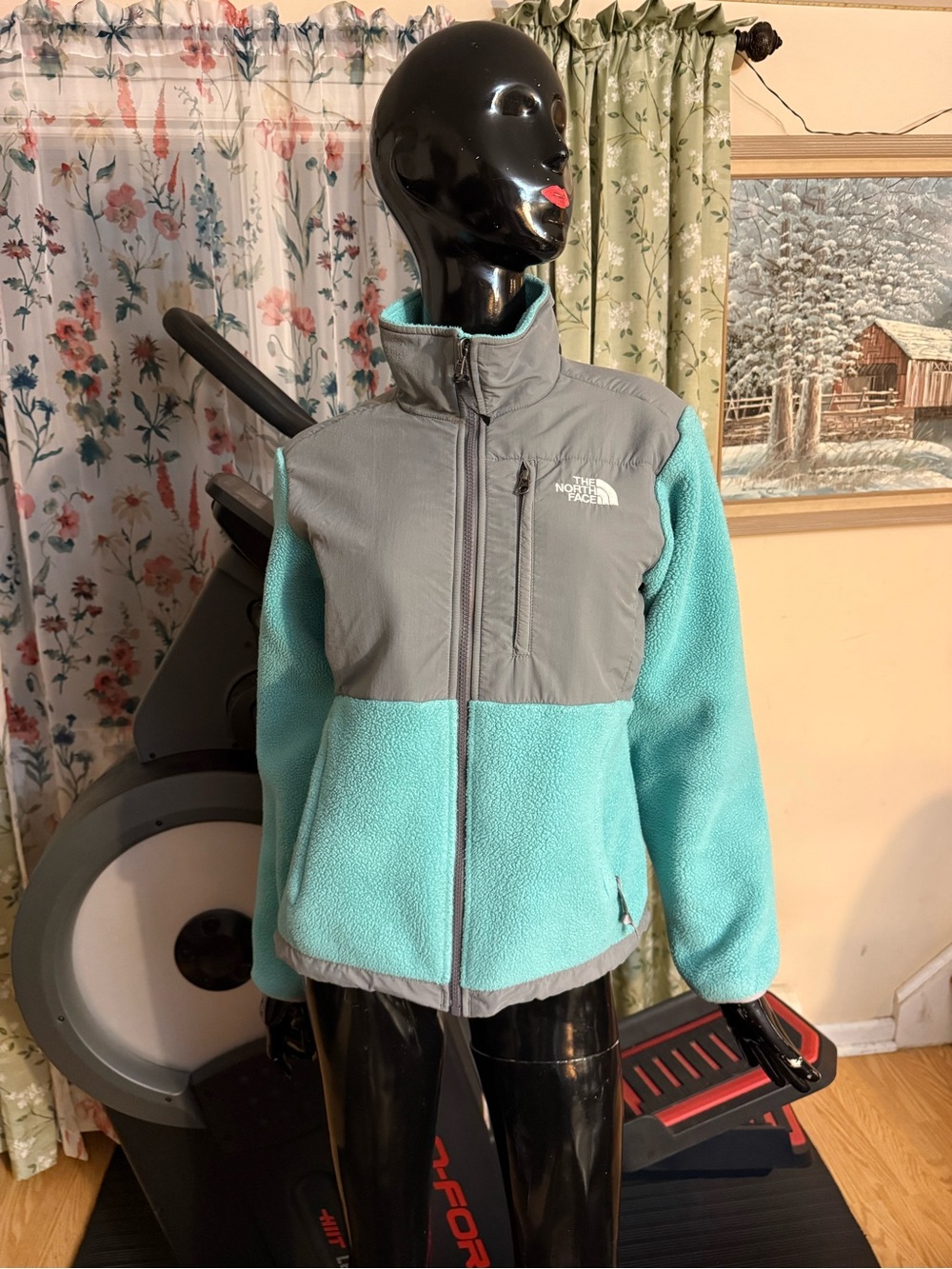 The North Face Teal & Gray Girls' Fleece Jacket